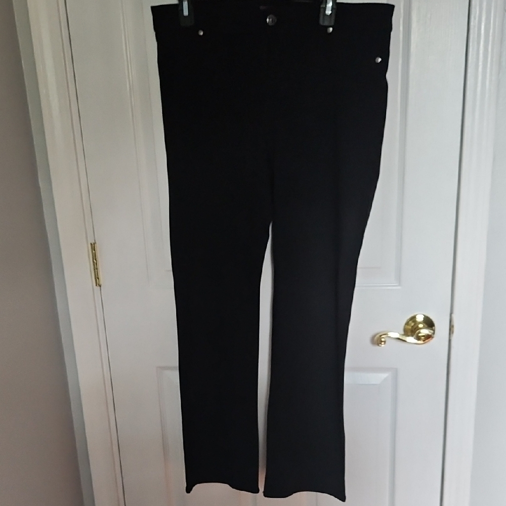 Gloria Vanderbilt Black Trousers